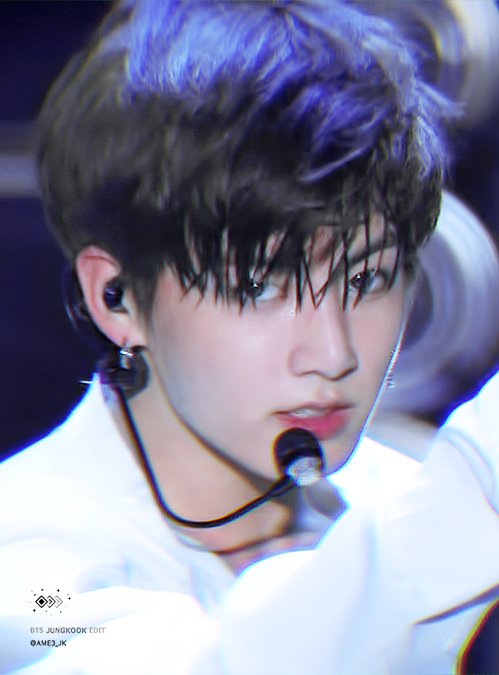ame3_jk's tweet photo. #정국 #JUNGKOOK #BTS
이분 얼굴이 실화인지...웃음바께 안나옴 ✨🐰✨
고화질로 재보정한건데 gif는 좀따 재업을..(˃̩̩̥ɷ˂̩̩̥) https://t.co/CdMzAiIXKV