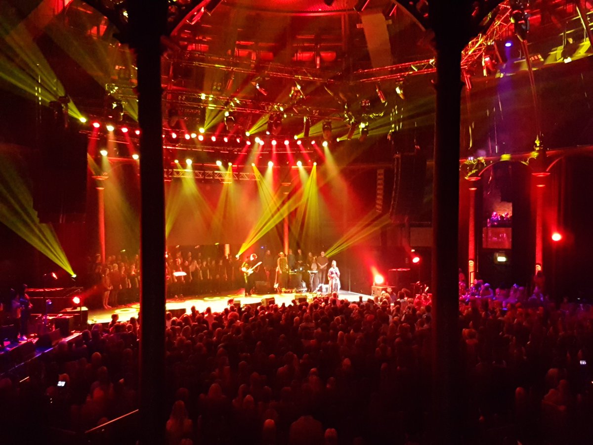 ArwaHaider's tweet photo. Lift every voice: talented global youth groups & Benin superstar Angelique Kidjo brought the joyful noise together to #OnMass @RoundhouseLDN @LondonJazzFest https://t.co/mBlXzTRjDN