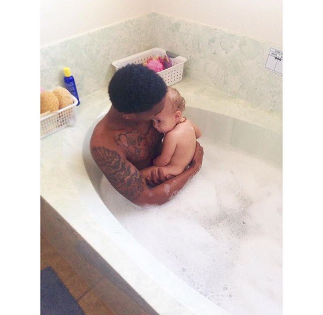 LilCway's tweet photo. My mini me #oldbutnew https://t.co/oNxUuwZ10J