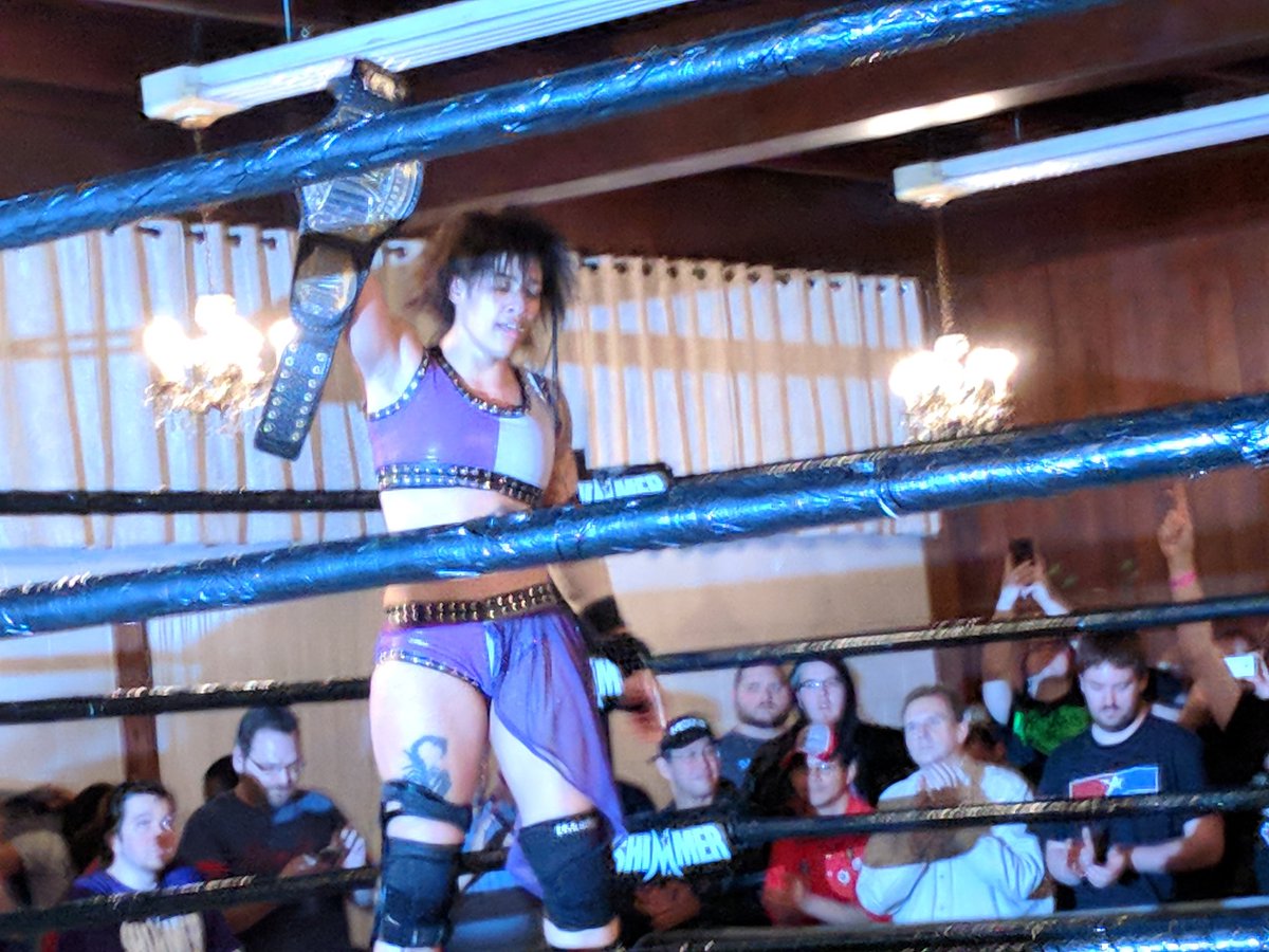 ChrisC06's tweet photo. The 50th new champ pic on your #Shimmer99 timeline. https://t.co/OLnXYnKSuc