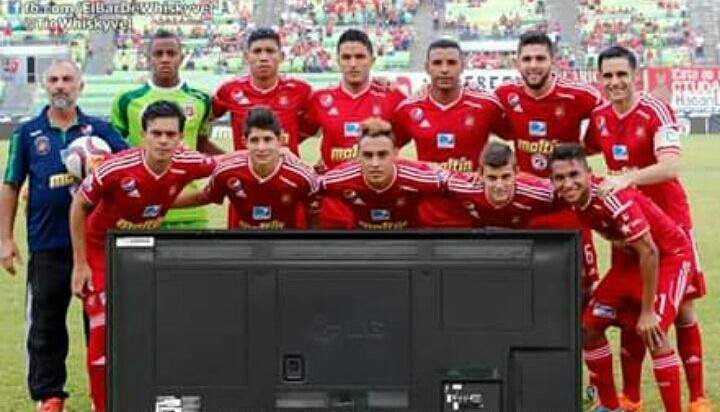 akacult's tweet photo. Alineación oficial del @Caracas_FC para la Copa Libertadores 2018 https://t.co/cWLj4fF3nc