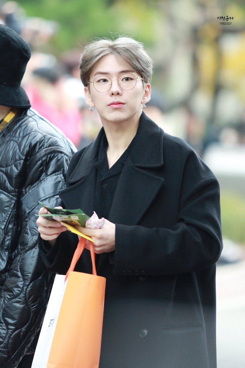 mxontheway's tweet photo. 171110 © 기현옵다🌸 https://t.co/6gJDRdv7Lr