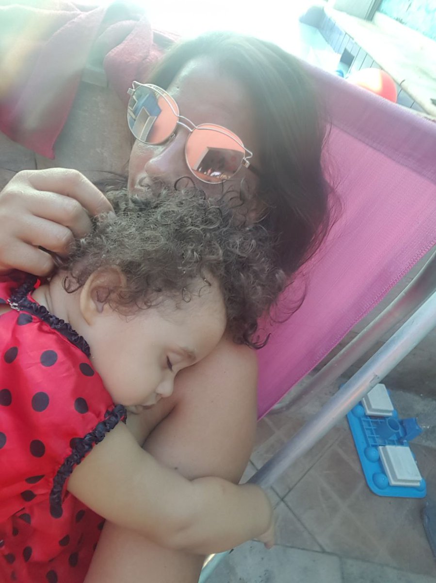 _ariiperezz's tweet photo. Meus amores ���👭💙 https://t.co/jwLzivhy1w