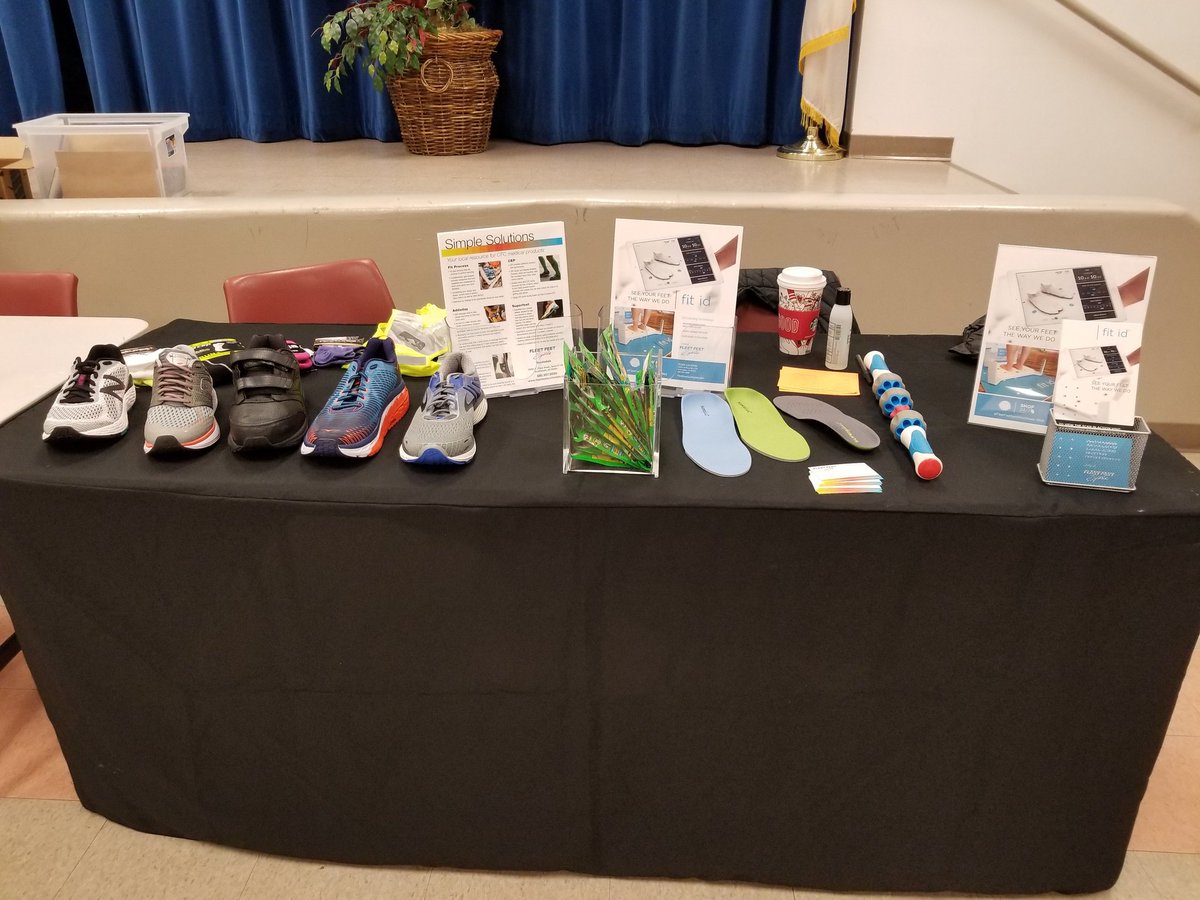 Health fair in Cave Creek where we educated folks about our 3D scanning technology which allows us to dial in your perfect fit! #fleetfeet #fleetfeetscottsdale #werunaz
