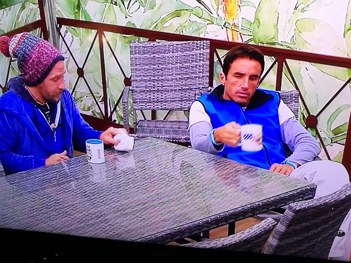 Perez__Raul's tweet photo. Podemos apreciar a Hugo y Maico en una de sus múltiples peleas. Está claro que no se soportan. #DBT8GH #GHDirecto https://t.co/vdfKkl0wfv