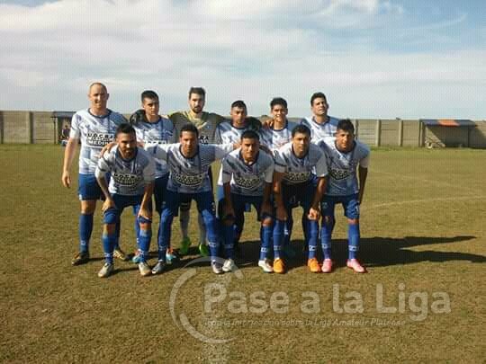 de_descuento's tweet photo. #LigaAmateurPlatense ⚽️ | Luego de la fecha 11, en la #DivisionalA mandan @CRIBALP y @AlianzaFutbol con 21 puntos y en la #DivisionalB lidera la tabla @penarololmos con 23 unidades.

#ElTiempoDelDeportePlatense https://t.co/Eabk0jg1rM