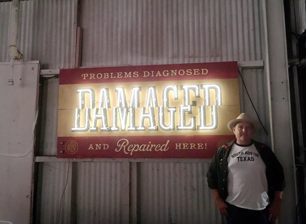 What an honor to work on this neon art with <a href="/OBEYGIANT/">Shepard Fairey</a> Shepard Fairey. South Austin was in the house for his show Damaged that opened last night in LA. Congrats Shepard for an amazing show!