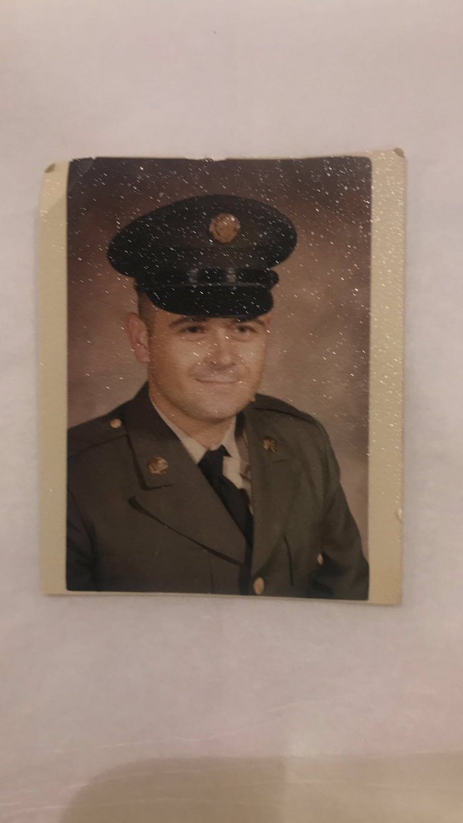 JordanStanford5's tweet photo. These absolutely warm my heart. Love you papa 💙❤️ https://t.co/Ced0R999MI