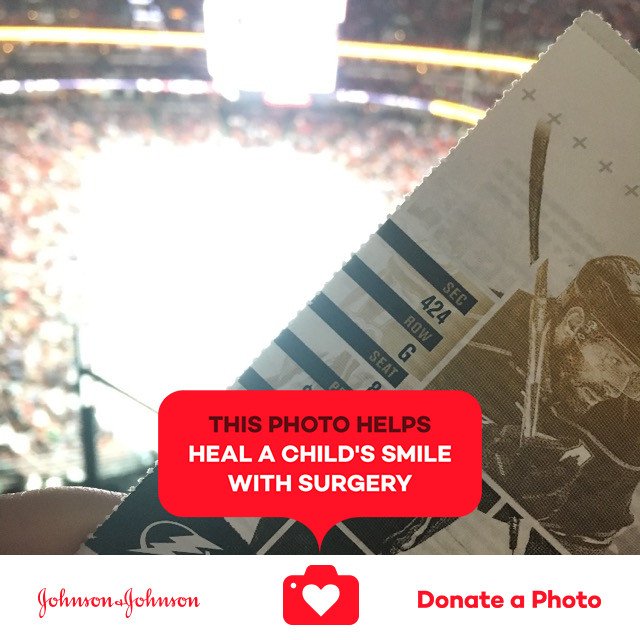 keeeee_sha's tweet photo. #QuackQuackQuack #LetsGoDucks #ThanksWhitney #jnj @donateaphoto #UntilWeHeal https://t.co/lGKVkxH1Jp https://t.co/oW2OyrB1Ex