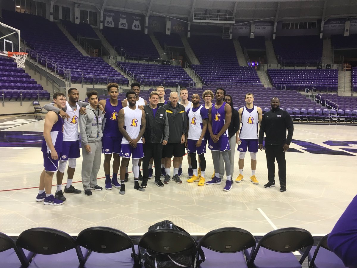 We want to give a huge thank you to former Union head coach &amp; TCU assistant Charlie Fenske for joining us at practice tonight and imparting his wisdom! It’s an honor &amp; we were blessed to have you here!