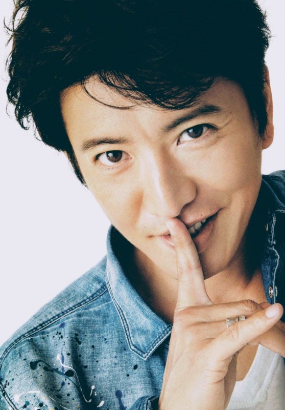 Hiikariizumii's tweet photo. Ahhhh 😍😍 beauty >w<
Happy 45th 🙌🏻

#木村拓哉 #木村拓哉45回目誕生祭_1113 #木村拓哉45回目誕生祭 #KimuraTakuya #45th #13Nov1972 #13Nov2017 https://t.co/enSfzZZKyZ