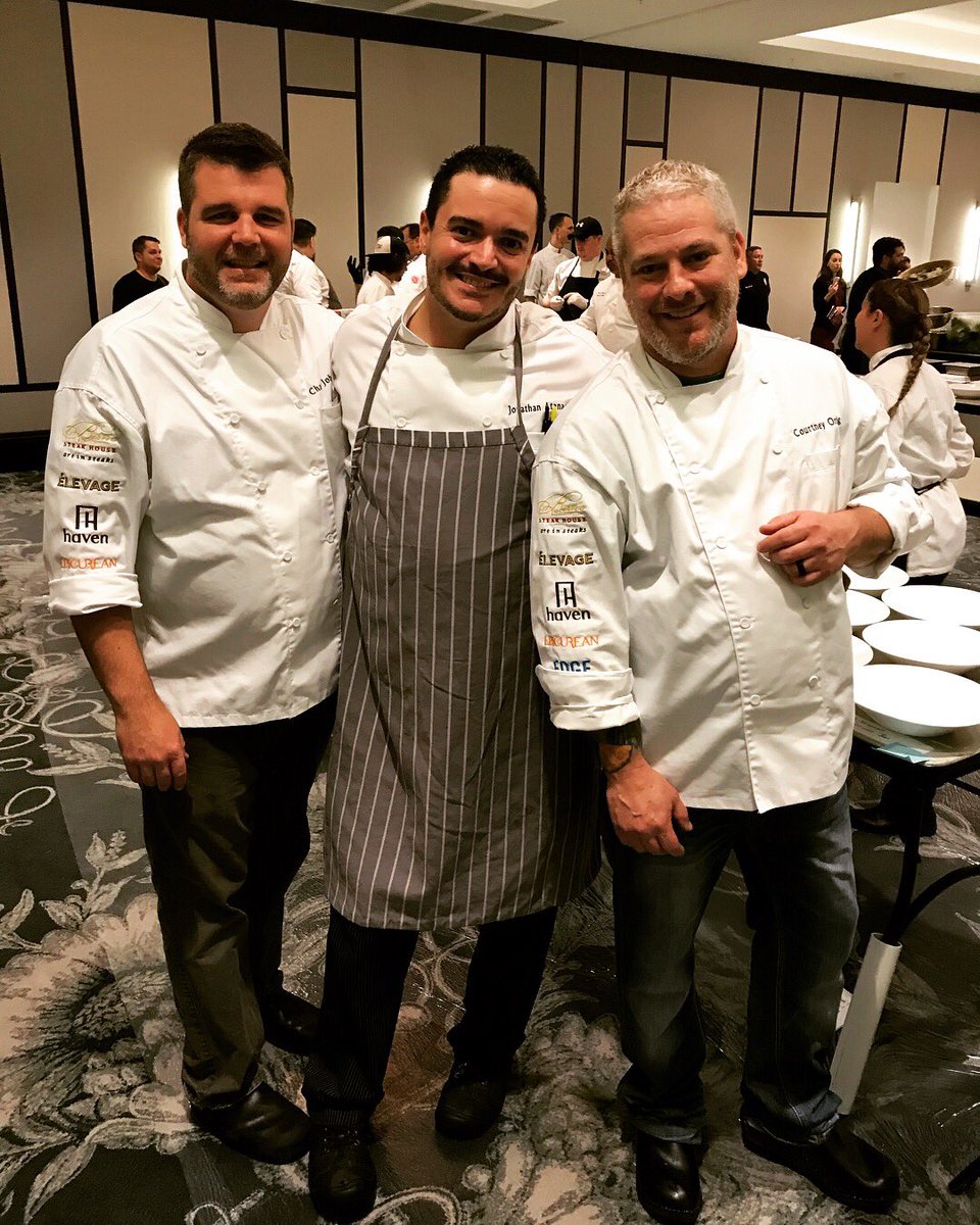 Camaraderie is the name of the game. #jbfsundaysuppertb #tampabay