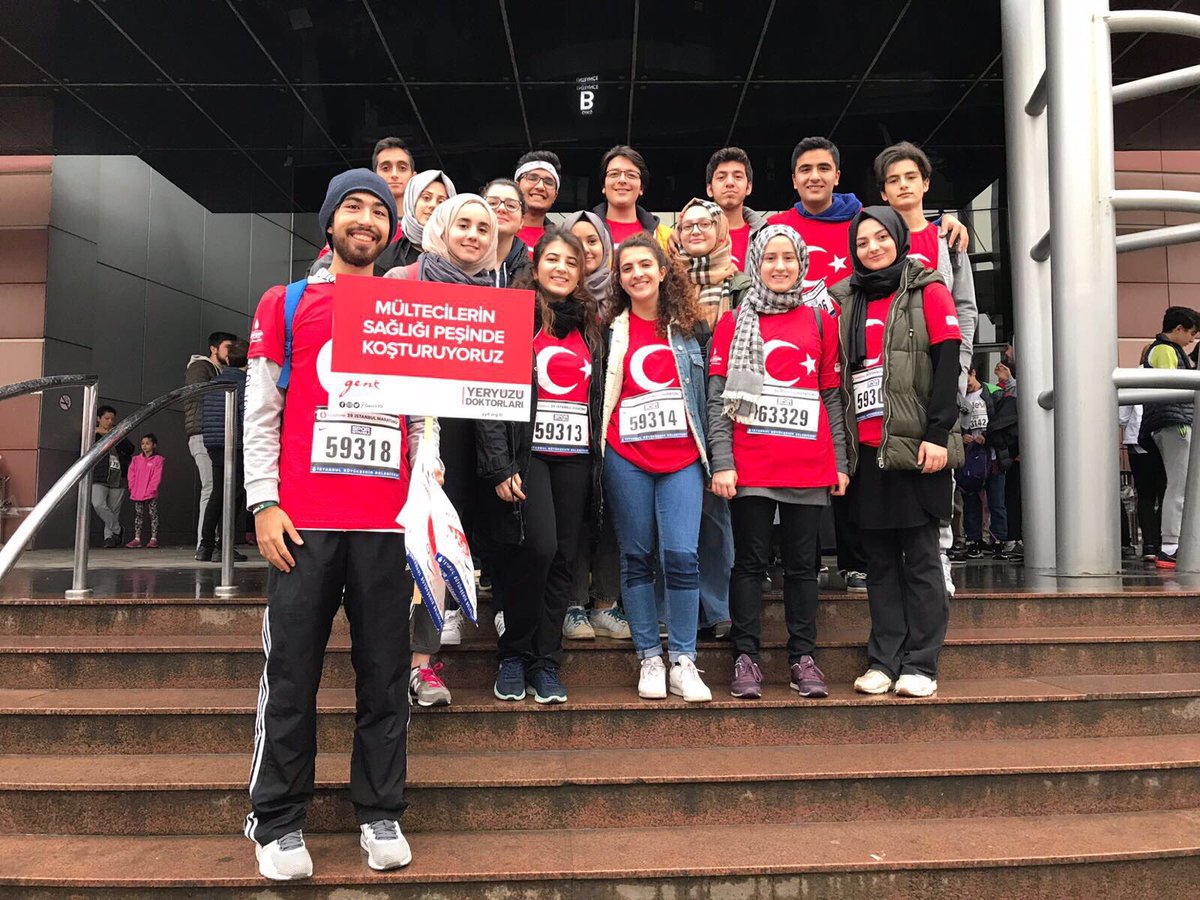 Öğrencilerimiz İyilik İçin Koştular!
39. Avrasya Maratonuna Fakültemiz öğrencileri Genç Yeryüzü Doktorları Kulubü çatısı altında katılım gösterdiler.