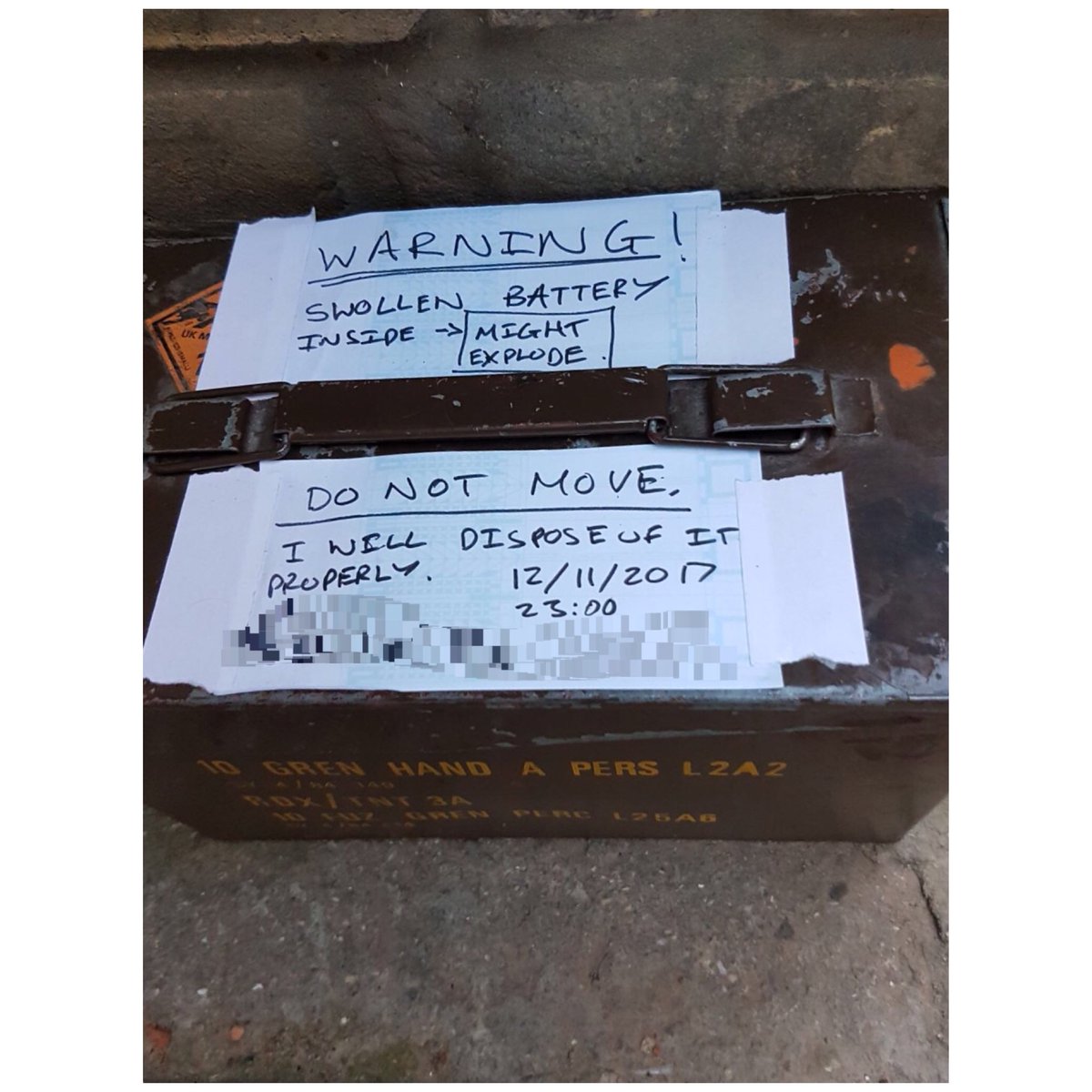 MPSHackney's tweet image. First 999 call to a suspicious package reported by member of the public. Turned out to be a disused battery inside the munitions box. #ResponseE