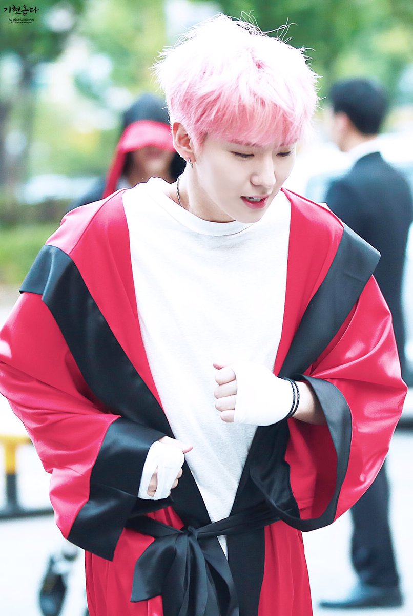mxontheway's tweet photo. 161014 © 기현옵다🌸 https://t.co/1Si99riuLD