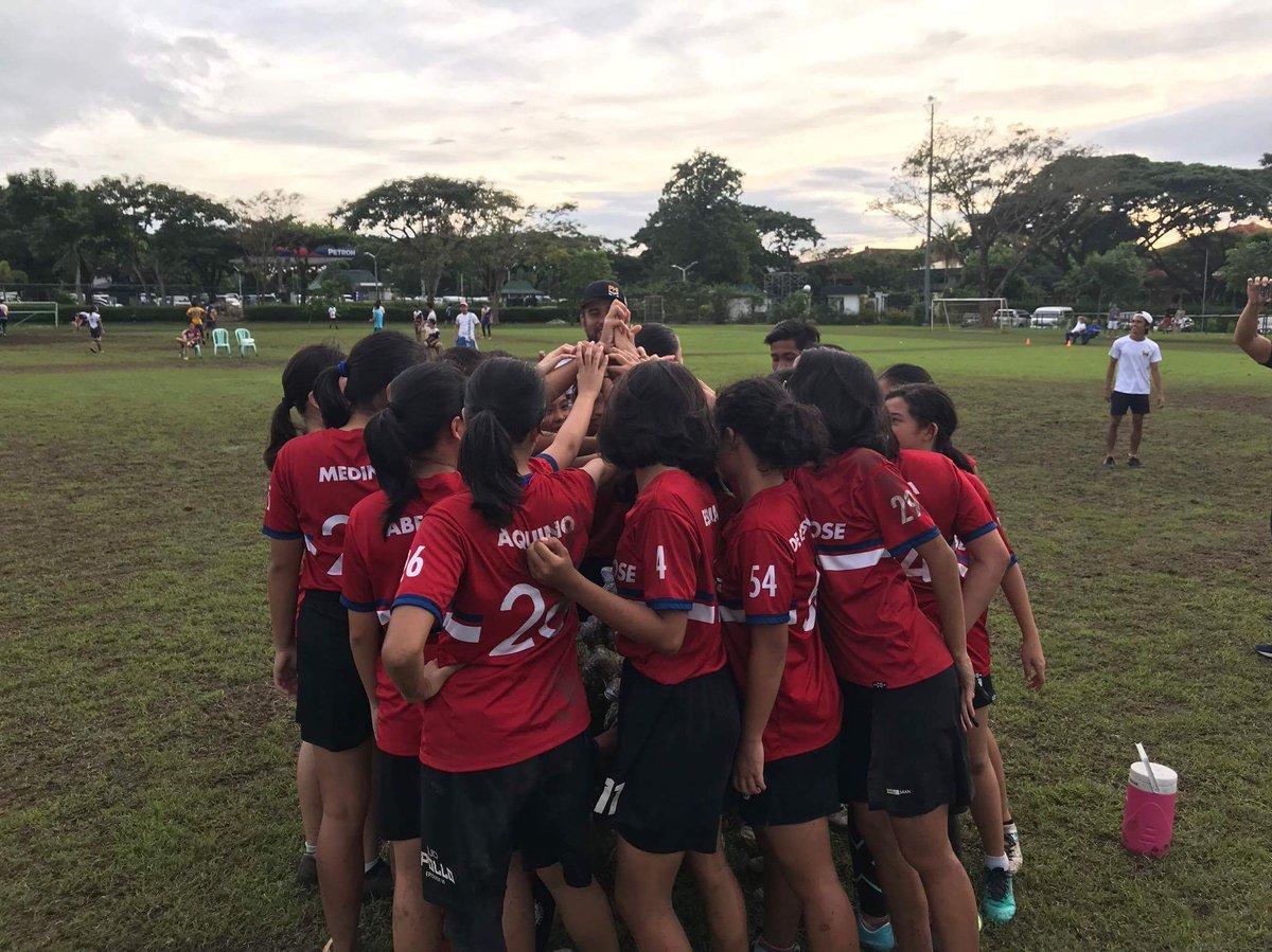wrultim8's tweet photo. medj a week late but we made it!!! 🏆💕☝ #PULL2017 https://t.co/slfQzhFCPQ
