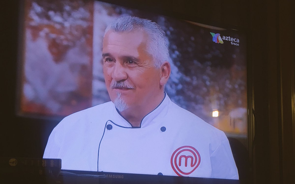 ilovebokaditos's tweet photo. @Honorina_ChefMX  bien bien caray eres la onda @chef_betty @elchefherrera @benitoysolange @anettemicheltv @alexexquivel  #programaso lo ame 🇪🇸 https://t.co/xdSMB54hlW