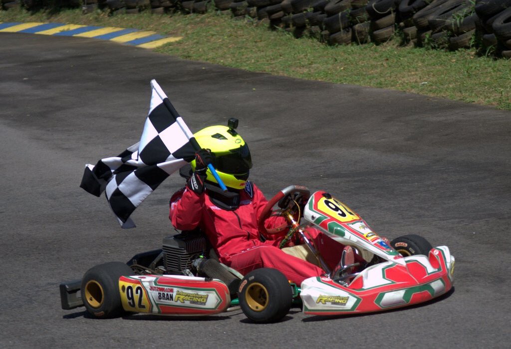 🏁 SPECTRO Racing sumó un lauro mas al conquistar el nacional oficial de <a href="/kartselsalvador/">kartselsalvador</a> en <a href="/PistaGalicia/">Pista Galicia</a> con el piloto Paolo Bran, ENHORABUENA ! <a href="/TransExpressSV/">Trans-Express SV</a> <a href="/TigoSports_SV/">Tigo Sports</a>