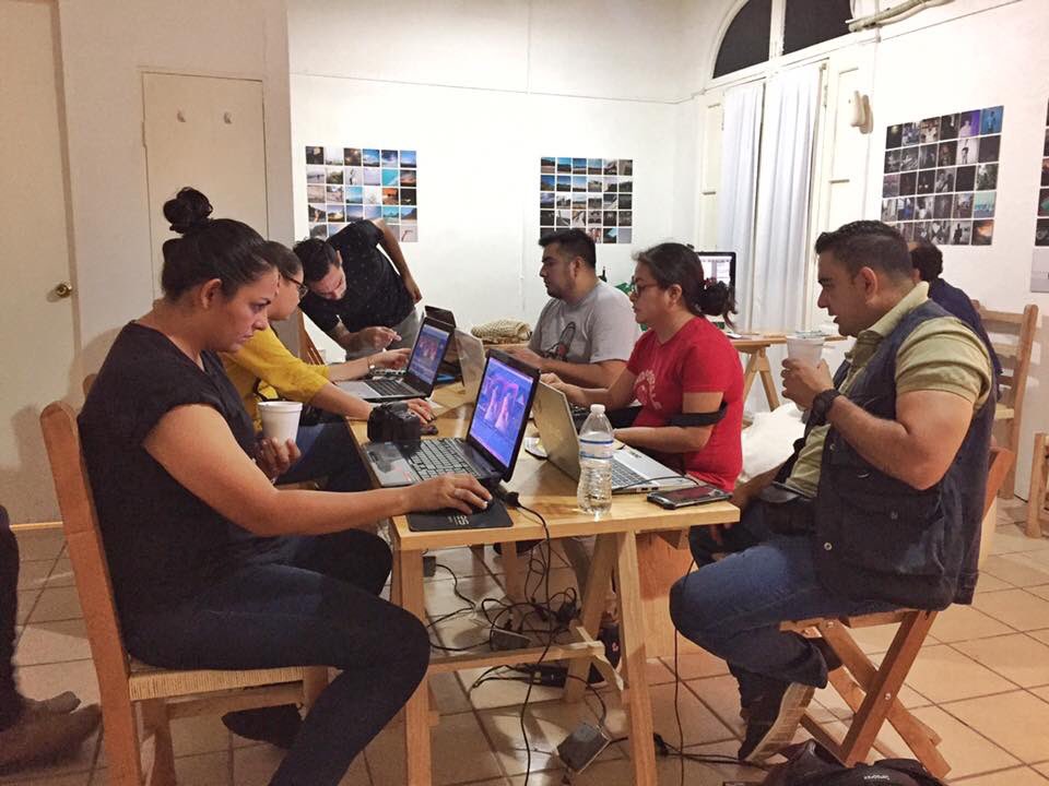 Mirada_Continua's tweet photo. ¿Te quedaste con ganas de tomar el Taller de NewBorn?, tenemos una nueva fecha para diciembre. #MiradaContinua https://t.co/TPk8CmQxbY