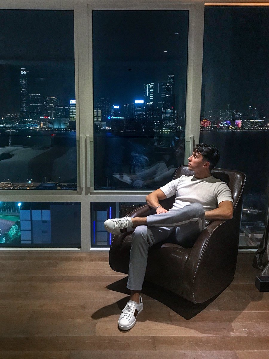 ByLukeWright's tweet photo. HK ready https://t.co/5awN9vDc8D