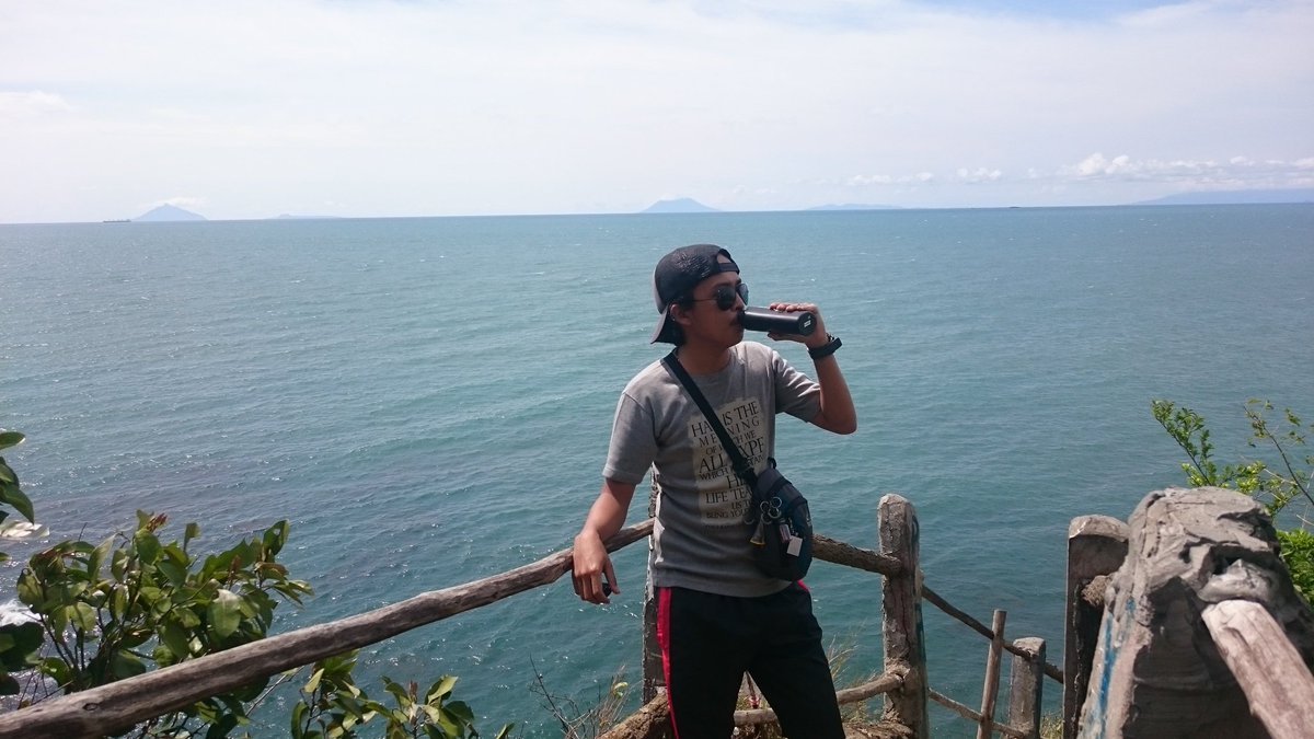 vinogheboy's tweet photo. https://t.co/oowTWnIsFY