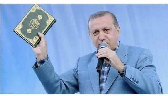 Elinde tuttuğu o yüce kitap; “halkın bir kısmını güçsüzleştirip öteki kısmını kayırma (Kasas 4), ihtiyaçtan fazla mal biriktirme(Bakara 219), halkı Allah ile aldatma(Fatır 5), rüşvet alma/verme(Bakara 188), yalan konuşma(Ali İmran 78) diyor...