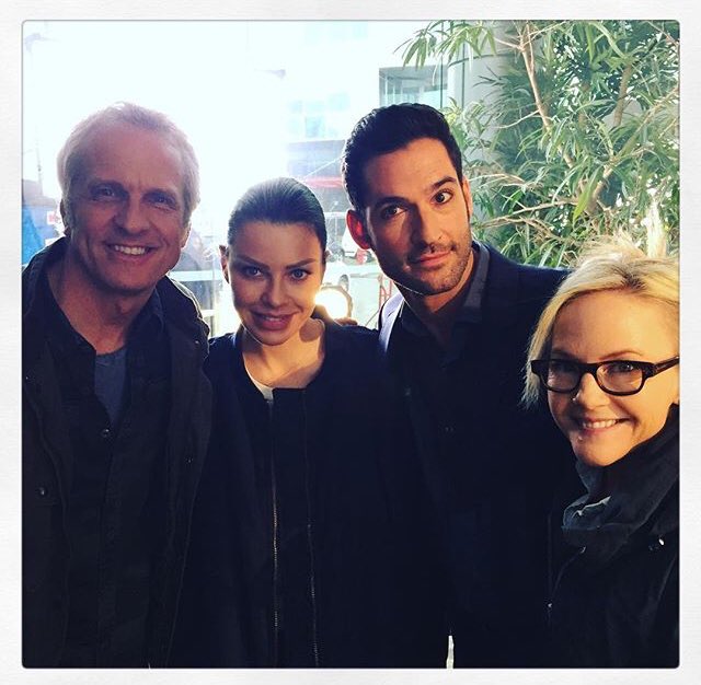 Tom_EllisFans's tweet photo. Today is the day ๐ฅ๐ฅ๐ฅ
#ChrisRafferty & #JenGrahamImadaโs #Lucifer #OffTheRecord ๐๐
Letโs trend it tonight!
Thanks for sharing @PatrickFabian ๐
#TomEllis #RachaelHarris #LaurenGerman #PatrickFabian #Lucifer #BTS https://t.co/f62QO1ZbsD