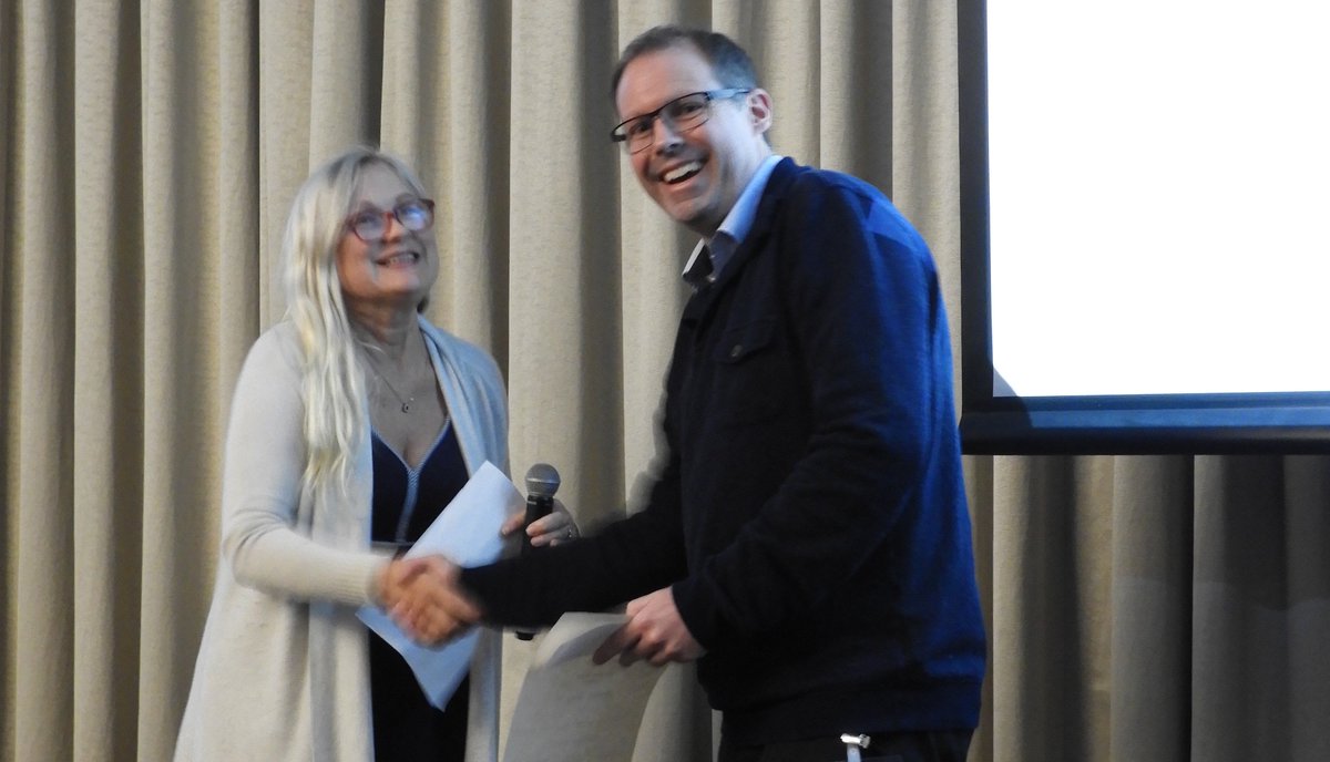 CoreyJMarkus's tweet photo. Accepting first prize for best poster at ICPLM. Derivation of data-driven, outcome-based pediatric critical values--a collaborative project with NHUS @WorldlabD #IFCCWorldLab2017 @IFClinChem https://t.co/oRa4vdCKIs