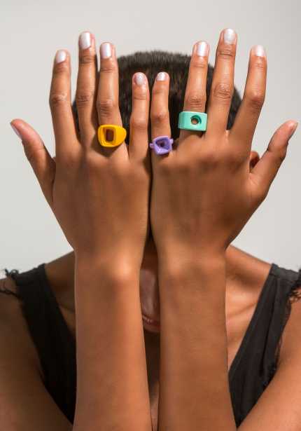 artinfodotcom's tweet photo. Gems and Ladders' Art Jewelry Presentation Design Museum, London
https://t.co/LkM8uOcyBH
#Blouin_Artinfo #Blouin #Artinfo #London #Design_Museum https://t.co/WSsjDuujd7