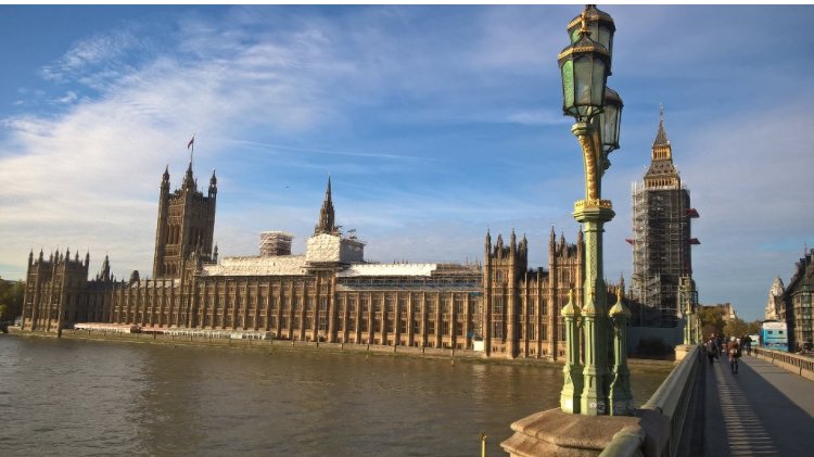 LadyJusticeLVP's tweet photo. Very proud to see @RotundaLtd representing ##smallcharities #smallbutvitalandvocal @HouseofCommons @LBFEW  #SummitLMB2017 https://t.co/le64YmfFQR