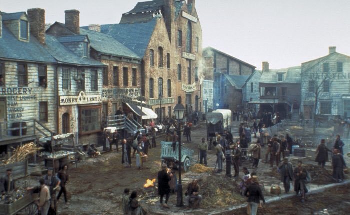 #Cinecittà Story - I grandi capolavori girati nei teatri di Via Tuscolana riproposti per gli 80 anni della Hollywood sul Tevere. Dal 6 al 21 dicembre a #Roma cinematografo.it/news/cinecitta…