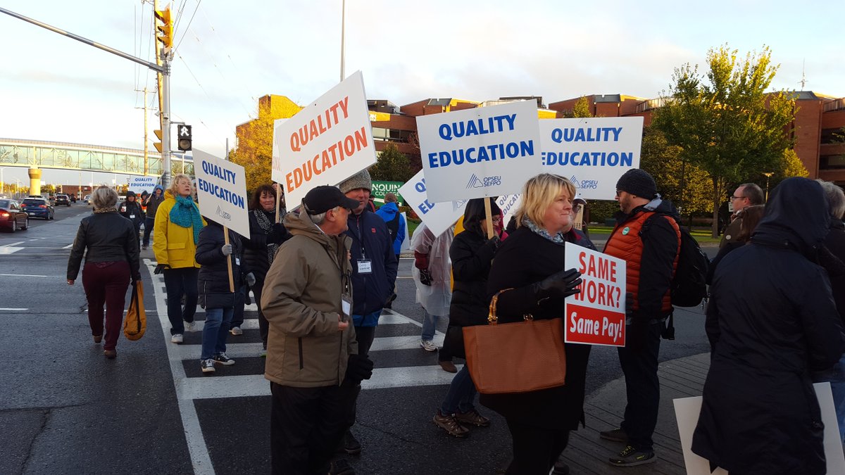 Ontario college strike enters week five with forced vote scheduled Tuesday:  ow.ly/bh9A30gxsDl https://t.co/FzTWnkVF5M