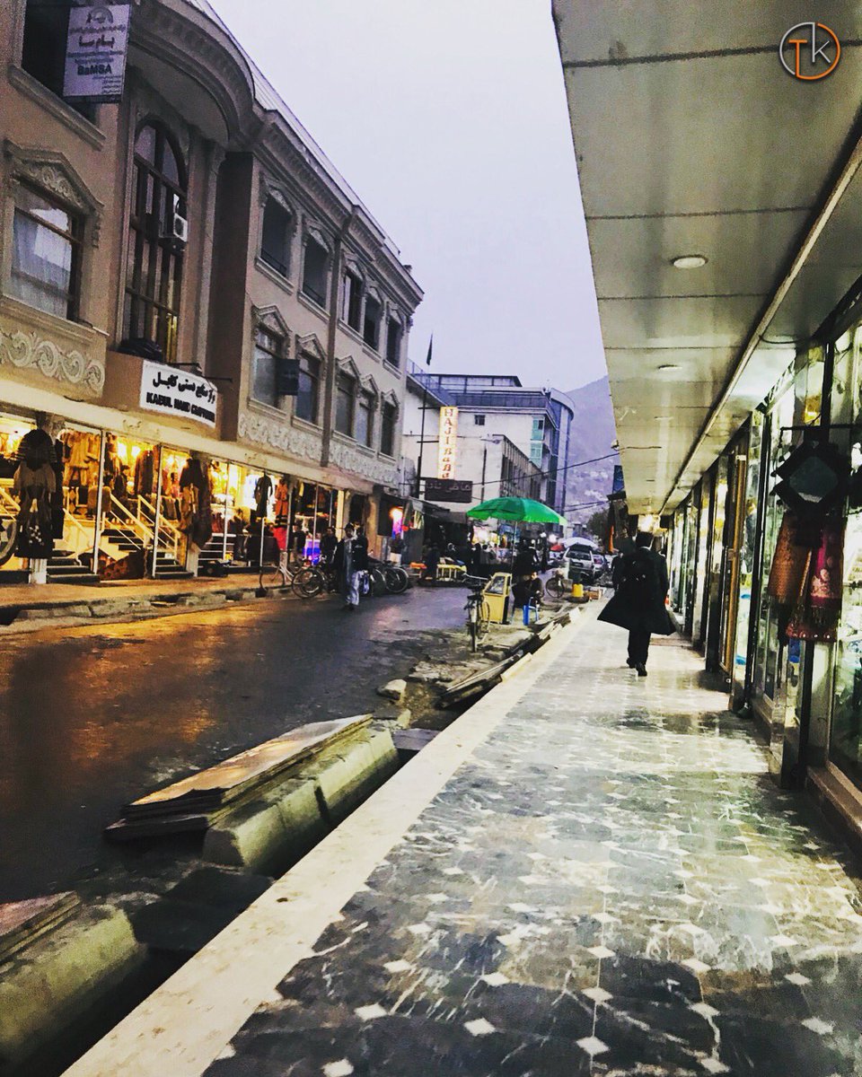 tamanna_shams's tweet photo. Kabul - Kocha-e-Antique Froshi
#Kabul #TamannaKebiPhotography https://t.co/7uEA3VilnD