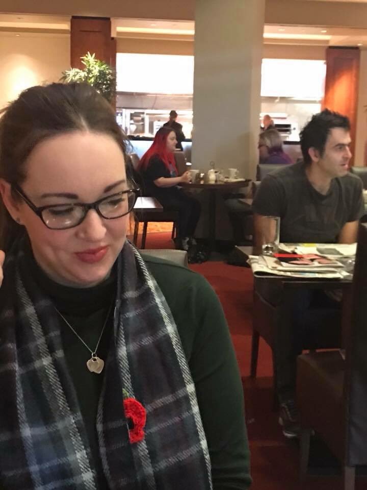 malibusami86's tweet photo. didn’t want to go over and interrupt @ronnieo147 at breakfast yesterday morning but killed me not to go ask for a photo for Liv 😬 my friend sneaked a cheeky snap though! https://t.co/TERH61xPb8
