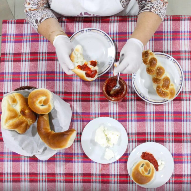 UNDP_Kosovo's tweet photo. What happens when Balkan #gastronomy meets an entrepreneurial family spirit? Well, each jar of this can't-miss item carries a taste of home. https://t.co/u2O04KzBKS https://t.co/9wBn6UXwct