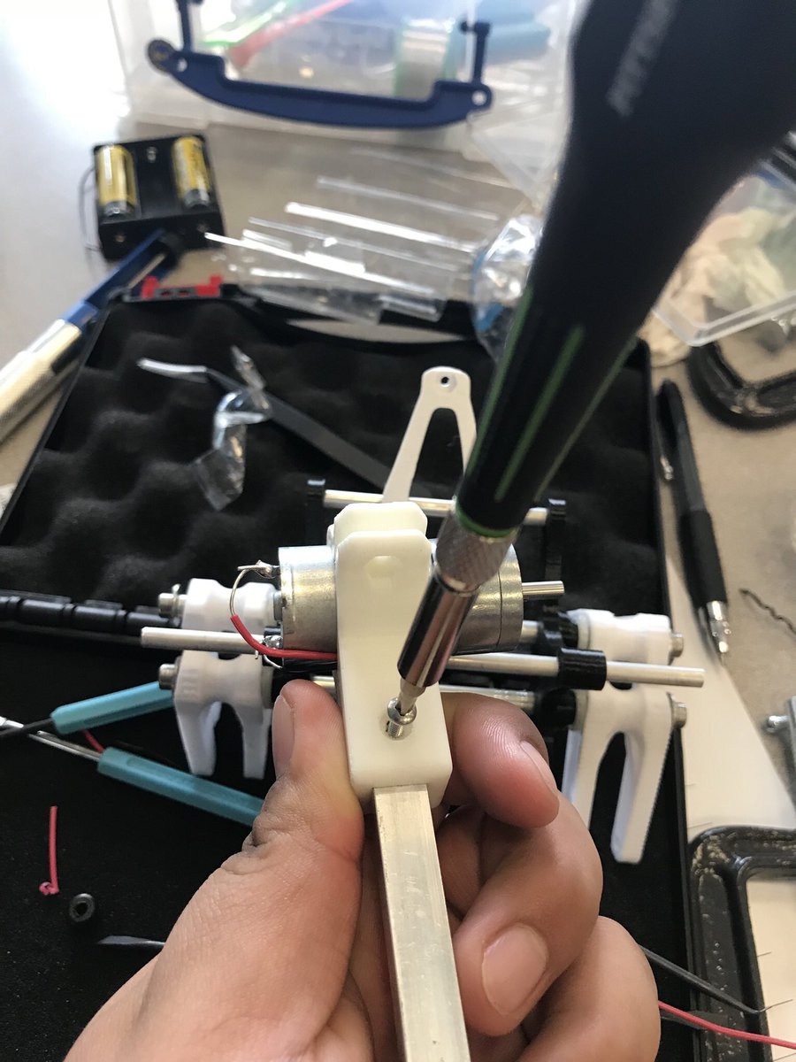 pinkpantherrss's tweet photo. Some of the processes for building our robot. @blinngineer  #blinnengineering #blinncollege #blinnrobotics #tstar #misl #ti #launchpad #cc3200 https://t.co/9UlweqnDOd