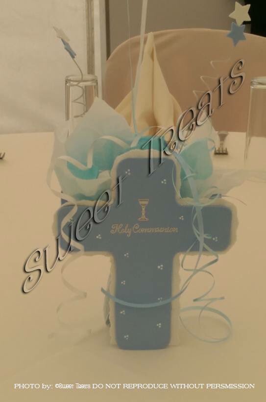 sweetreats6's tweet photo. #communioncentrepiece #sweetrees, #looksamazing https://t.co/YuXeiH2WiF