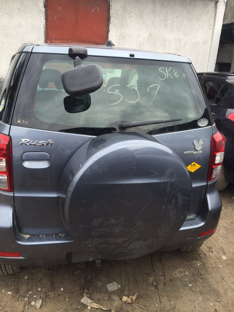 baya_bebe's tweet photo. Toyota rush a vendre.10 000$
Contact +243856119904 https://t.co/x307KF6J5p