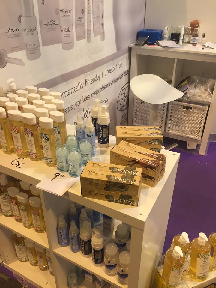BySkinature's tweet photo. Ultimo dia en Biocultura Madrid.
Hemos estado a tope dando consejos! https://t.co/OPEfdmIKVG