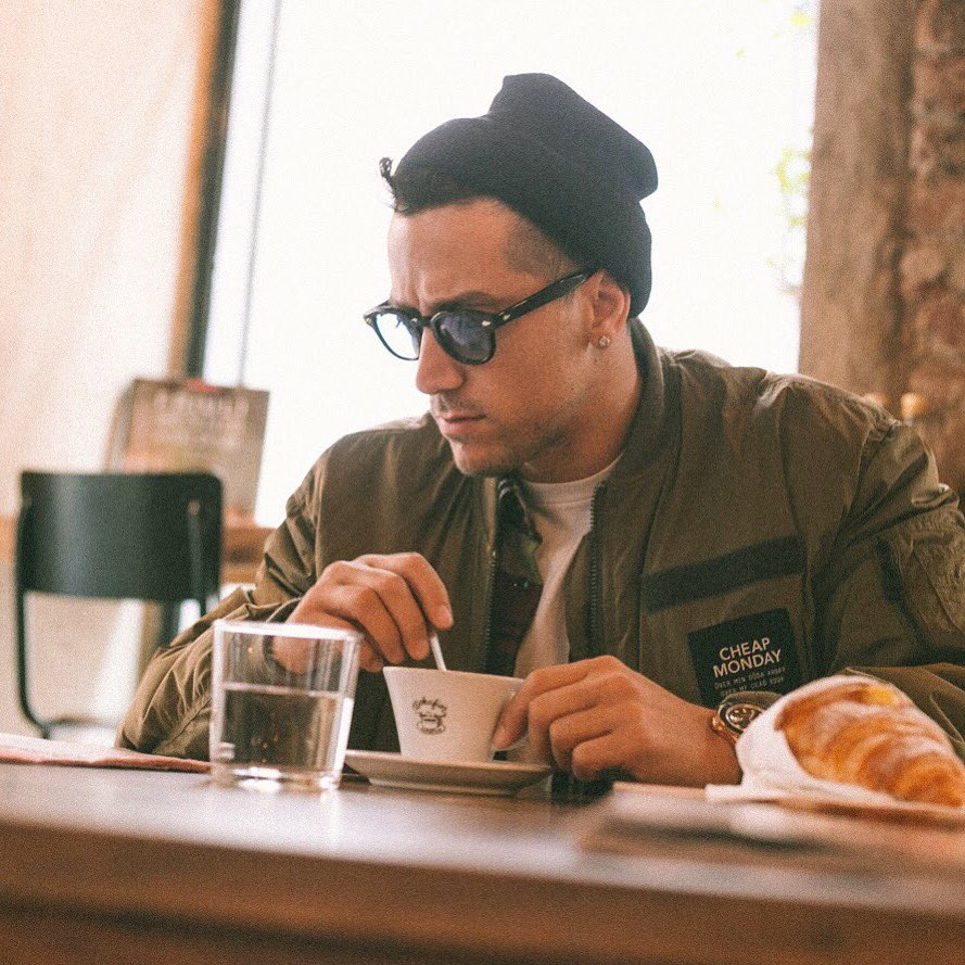 New week, new goals 👊🏻
#djherca#bcafe#focus#newweek#goals#probeatagency#cheapmonday#moscotnyc