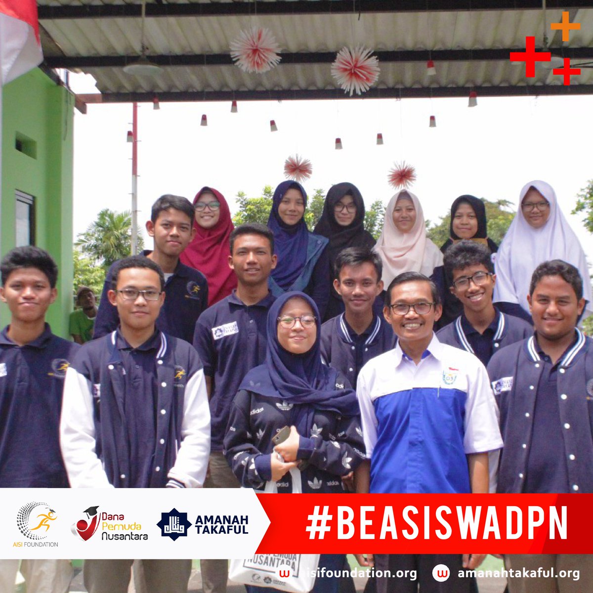 Alhamdulillah, Minggu 12 November 2017 telah terlaksana  kembali salah  satu program reguler  DPN yaitu "Kerelawanan Sosial"  dengan seorang  "Ketua RW yang sangat Menginspirasi ". Siapa dia ? Lihat selengkapnya di  instagram.com/p/Bba_AUYAoRY