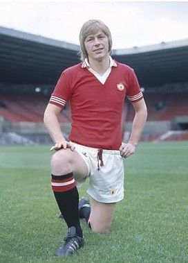 When the likes of Sir Matt Busby objected to his transfer,You know <a href="/hoffgreen/">Brian Greenhoff</a> was a special player...
#TheBoysOf77