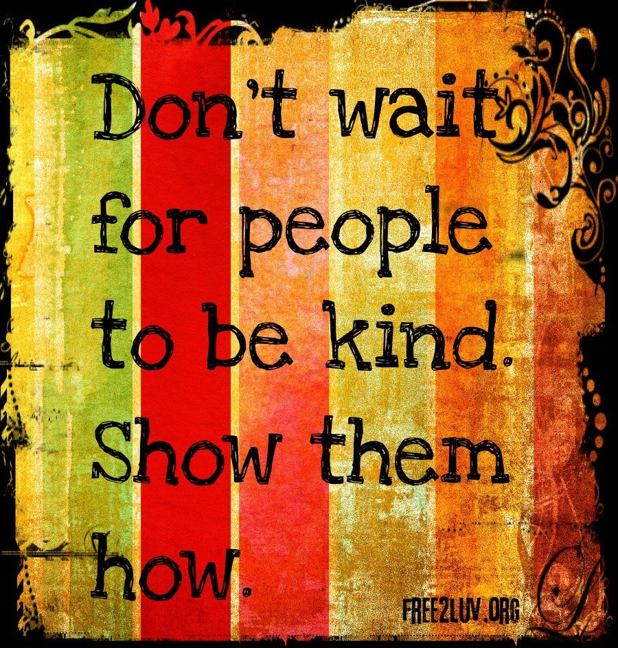 actionhappiness's tweet image. Today is #WorldKindessDay. Let's do whatever we can to spread kindness today and everyday. Don't wait for people to be kind - show them how 😀🙏