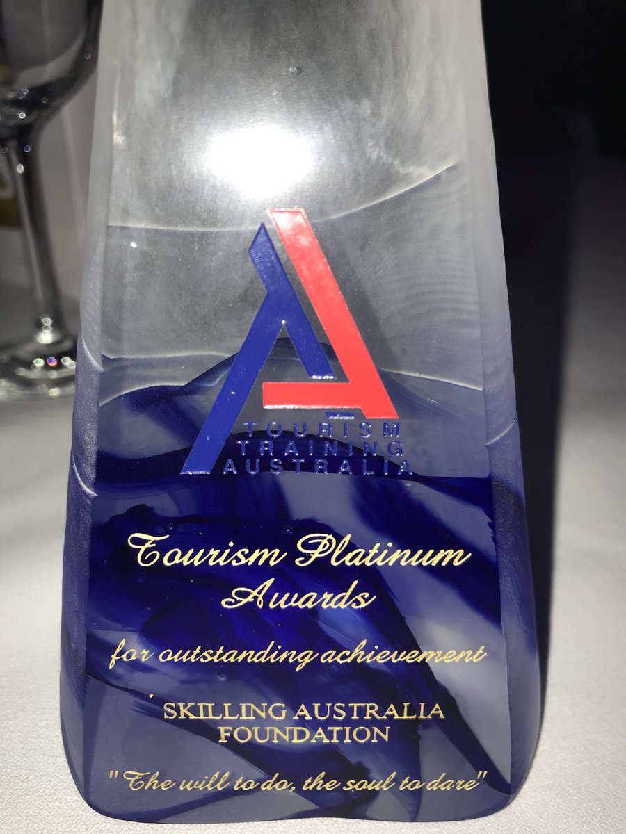 Having a great night at the 2017 Tourism &amp; Hospitality Industry Annual Leader’s Dinner. Congrats <a href="/SkillingAus/">aunrisw</a> on your well deserved award.