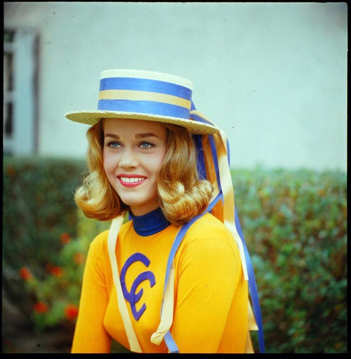JohnNada83's tweet photo. Jane Fonda - Publicity shots for "Tall Story", Joshua Logan [1960] by Allan Grant #JaneFonda #AllanGrant #TallStory #JoshuaLogan #StunningBeauties #Photoshoot #60s #Cheerleader #Love #OldMovies https://t.co/Z6c8CxezBy