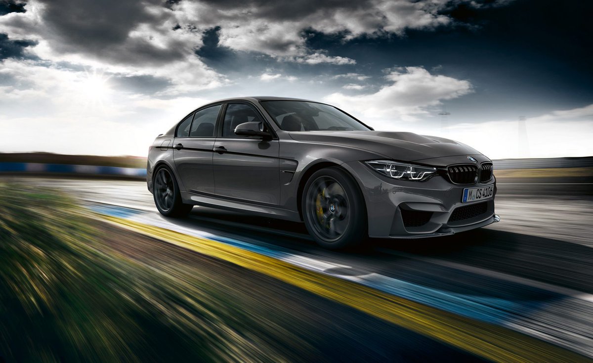 AUTOMOTIVPRESS's tweet photo. #BMW #M3CS (F80) basée sur la #M3Performance, 1200 exemplaires, 460 ch et 600 Nm (+10 ch vs la M3 Performance), 1,6T, échappement et jantes allégées spécifiques, pneus @MichelinTyres #PilotSportCup2, 0 à 100 km/h en 3.9 sec, VMax 280 km/h, 113600 €. https://t.co/PeeobwGkbA