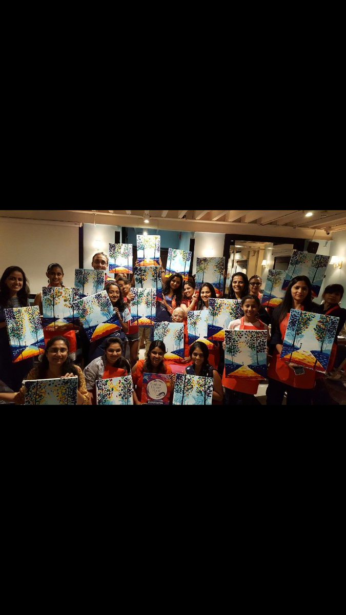 bombaydrawing's tweet photo. These amazing smiles and the lovely paintings were captured at our Knife Painting Workshop held yesterday! ❤️ #bombaydrawingroom #artforeveryone https://t.co/N3ToyD9te2