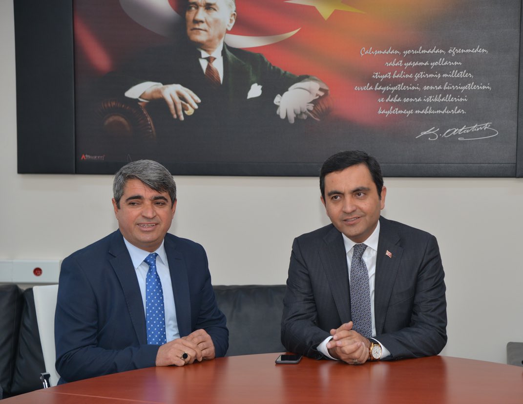 yasarbahceci's tweet photo. Toki Mesleki ve Teknik Anadolu Lisesini ziyaret ettik, yetenekli gençler yetiştiren önemli bir okulumuz, öğretmenlerimizle güzel bir sohbet gerçekleştirdik teşekkür ediyorum https://t.co/gvtWeKaLxV