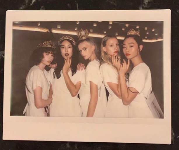 SelectModelMgmt's tweet photo. 👑SELECTXDOLCE👑 #EdwinaPreston #GiaTang #MollyStanley @kirstiebrittain #ChenLui serving serious face #teamselect #teamverve #dolcegabbana #london #selectexclusive https://t.co/fMMXGMgsE2