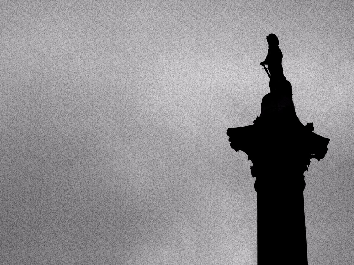 DPhotographic's tweet photo. No matter what the weather, Nelson stands proud #london #nelson #landmark #TrafalgarSquare https://t.co/0wRWIJtr0I